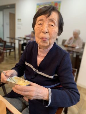 b77045fe-d6c9-4d45-b932-8ca36b8f317b