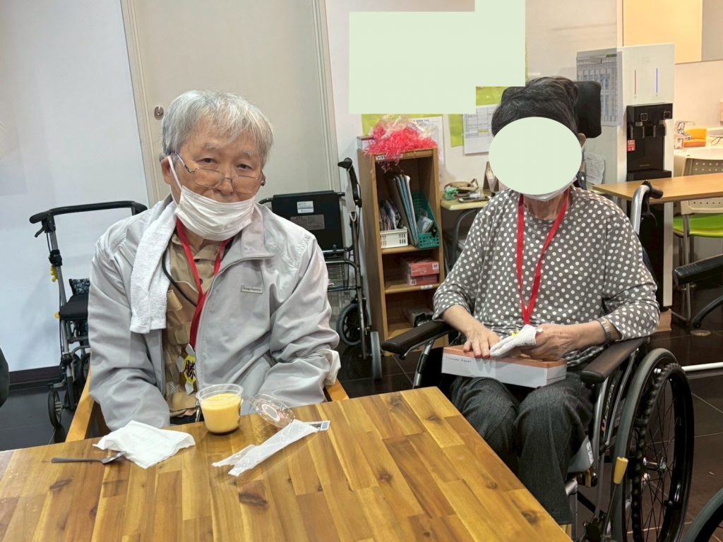 e01044df-4cb5-45ae-ad1a-b0b6a6025cfb