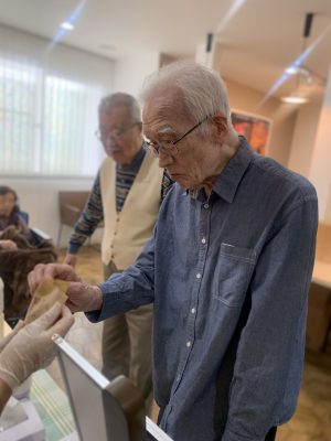 adf57e35-bc54-4680-8e6a-0a5e73792050