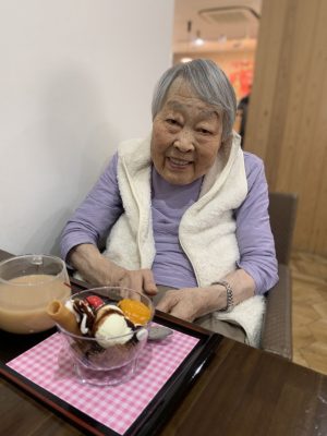 176fe7f6-30a3-4abd-bc74-fa1f6aec0f30