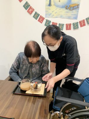 aadeea7d-965c-4f57-b9cb-ec5e25de8595