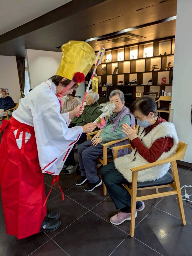 0ec68ede-d4f2-4498-974f-df84c14b33a4