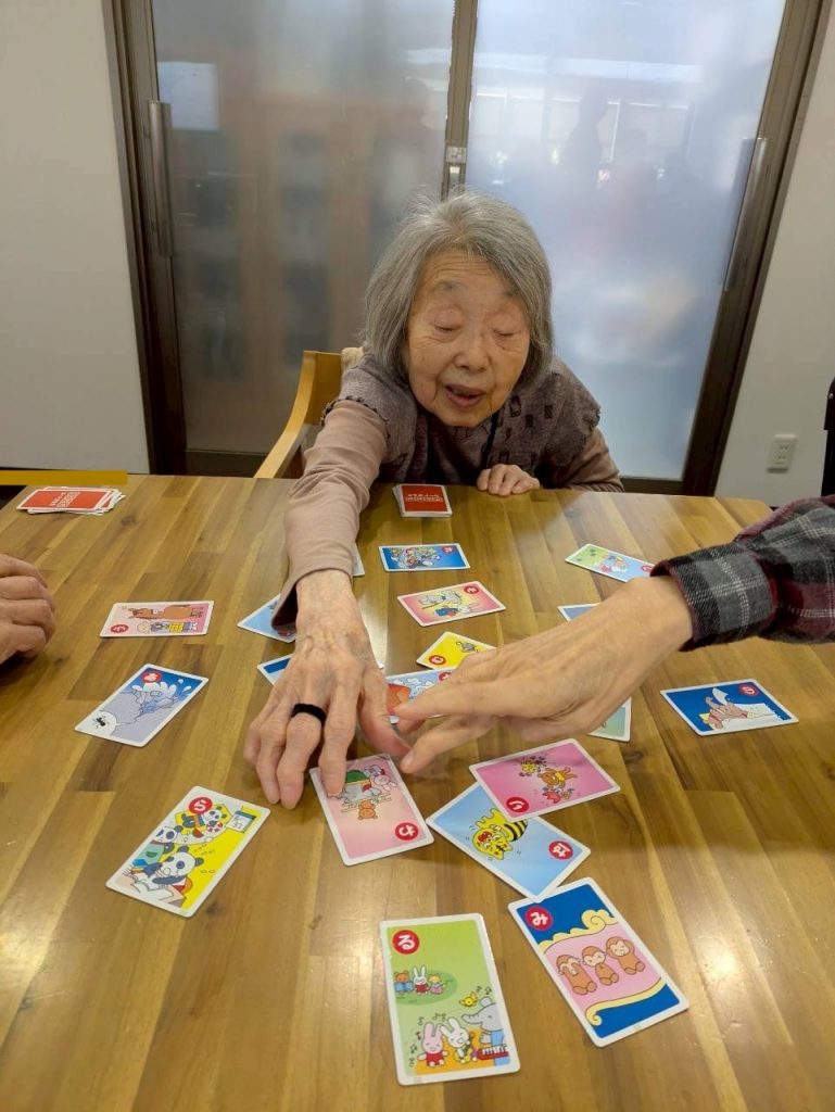 b6196423-79a5-4c23-86bd-327a369bcd35