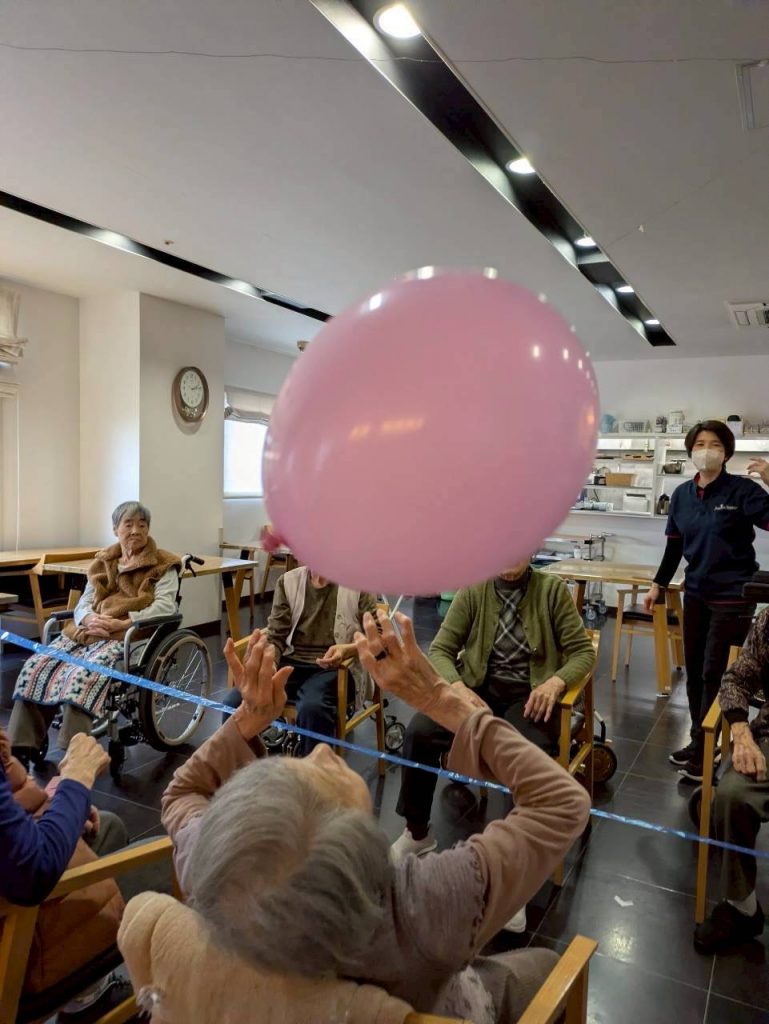 380b2015-9ef2-40db-b7e5-f61c744ea19f